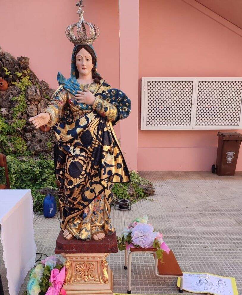 Nossa Senhora Anunciada