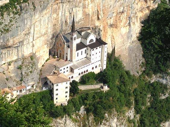 Santuário Madonna della Corona Santuário Madonna della Corona
