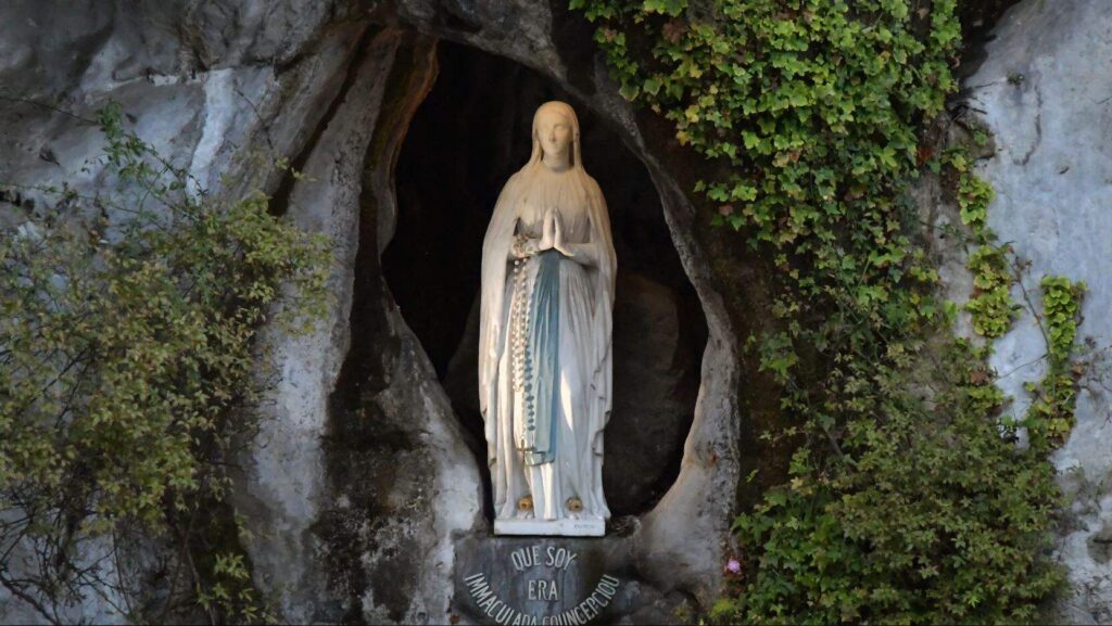 Nossa Senhora da Gruta