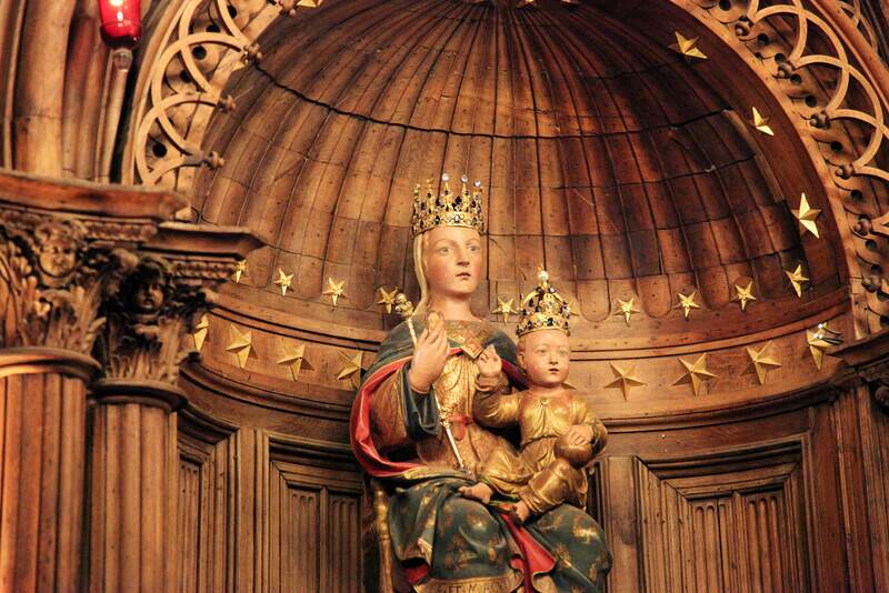 Nossa Senhora de Chartres