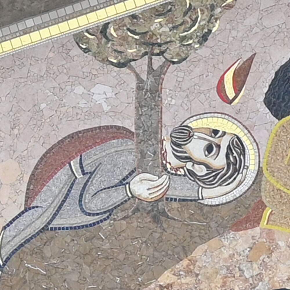 Mosaico da Fachada Sul: Jesus sobe aos céus e envia o Espírito Santo (2 de 13)