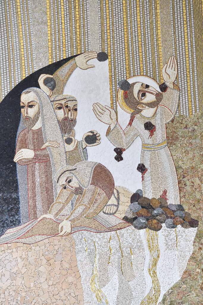 Mosaico da Fachada Norte: Santo Estêvão, o primeiro a ser martirizado por causa de Cristo