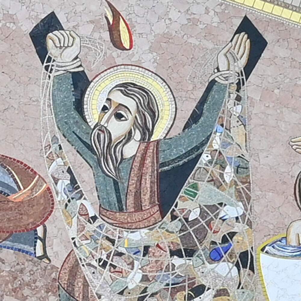 Mosaico da Fachada Sul: Jesus sobe aos céus e envia o Espírito Santo (10 de 13)