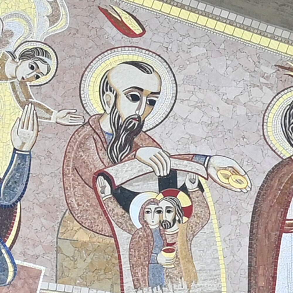 Mosaico da Fachada Sul: Jesus sobe aos céus e envia o Espírito Santo (7 de 13)